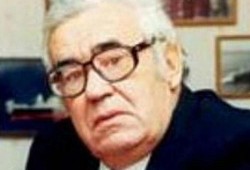 马卡洛夫吃瓜,马卡洛夫的瓜田奇遇记