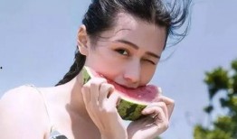 好看吃瓜头像单人女生,邂逅那抹清新甜美的身影