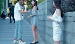 情侣吵架现场吃瓜,吃瓜群众围观，矛盾升级引热议