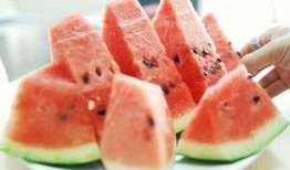 专业吃瓜13年,揭秘娱乐圈幕后真相