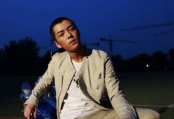 王栎鑫吃瓜胡彦斌,娱乐圈的“瓜田”再起波澜