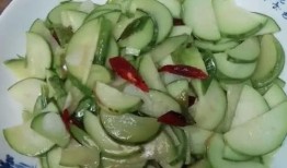 吃瓜小圈儿,网络舆论场中的趣味与真相