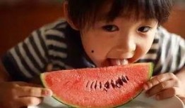 瓜哥吃瓜奇葩雪糕视频