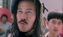 恶霸吃瓜的视频,一场令人捧腹的闹剧