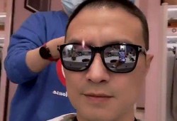 理发吃瓜原视频,揭秘网红视频背后的趣味与争议