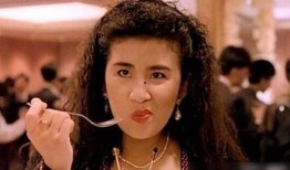 吴君如吃瓜,太接地气了！