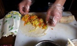 游三吃瓜随便吃,揭秘娱乐圈的甜蜜与苦涩